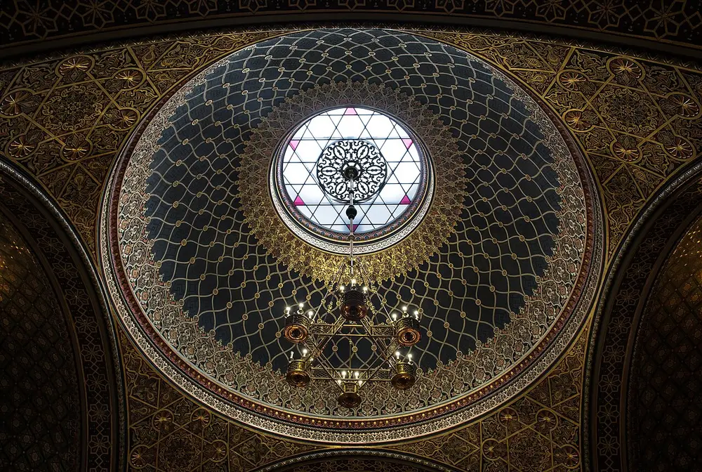 The ornate dome of the Spanish Synagogue