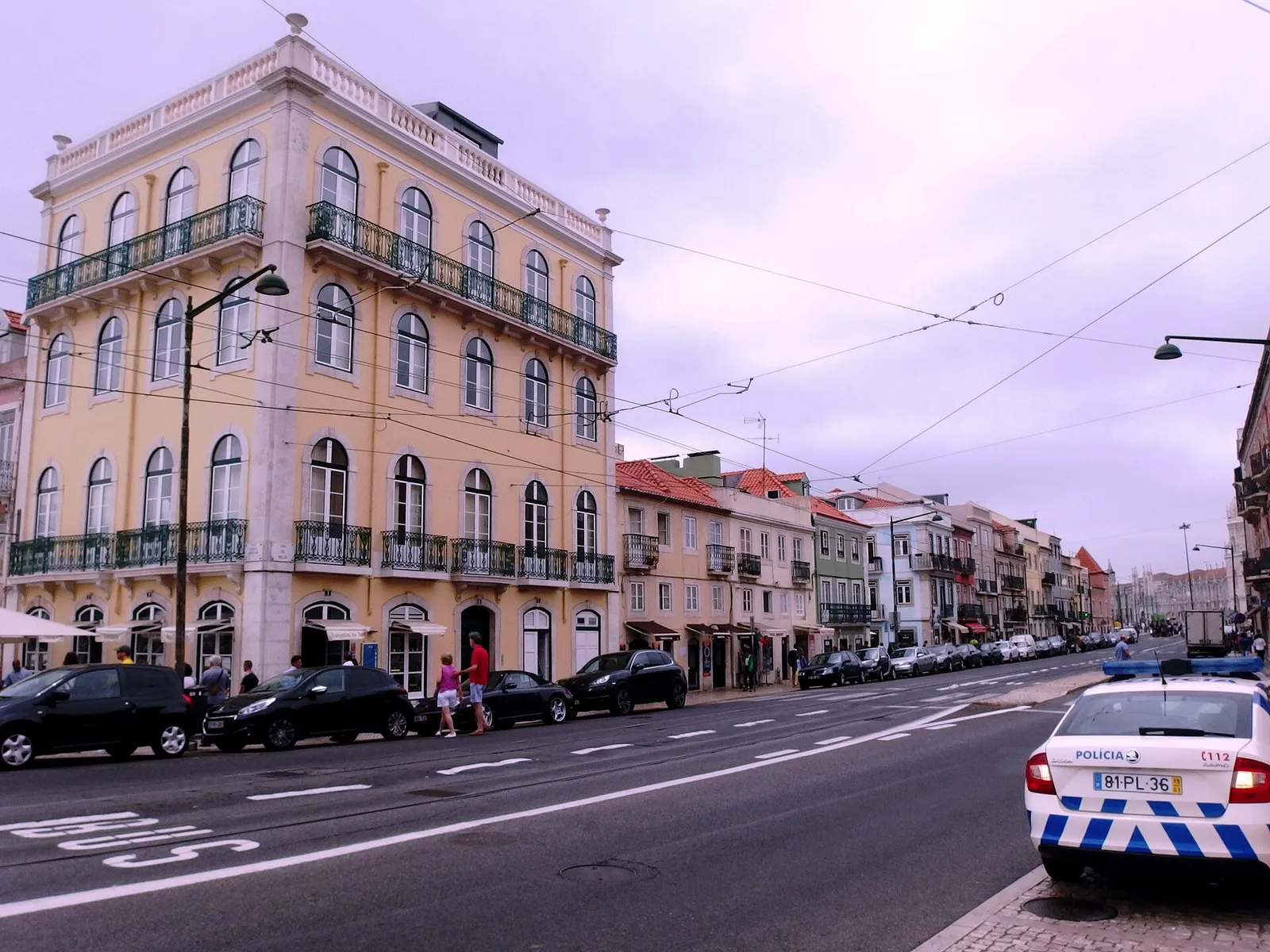 Rua de Belém in Lisbon